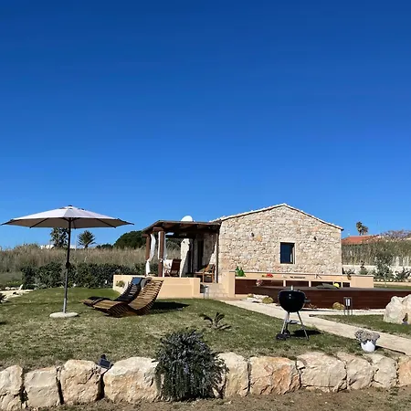 Dimora Pietra Nica Villa *